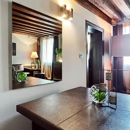 Charming House Iqs Apartment Venice Exterior photo